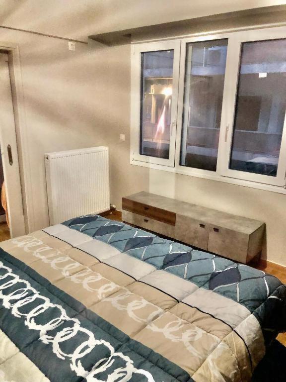 Economy Shared Apartment E In Central Athènes Extérieur photo